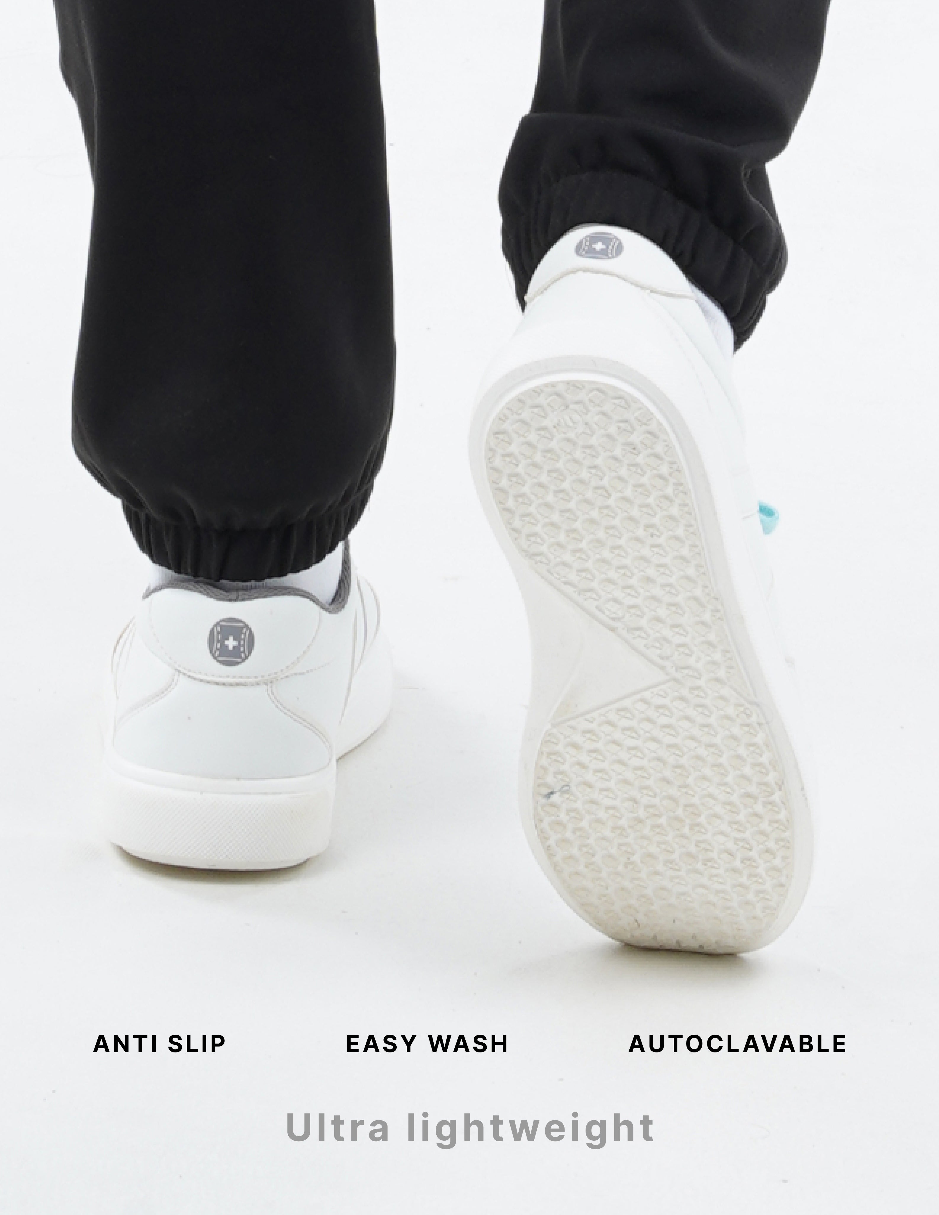 CALCASOFT LITE / WHITE OP SHOES UNISEX MKZ281